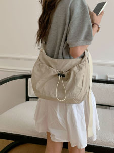 IELGY กระเป๋าไนล่อนเก็บเสื้อผ้ากระเป๋าโท้ทลำลองกระเป๋าอานม้าแมสเซ็นเจอร์สะพายไหล่เดียวที่ใส่ได้กับทุกชุด