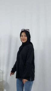 FATASYA TOP BLOUSE HITAM CARLINA GL
