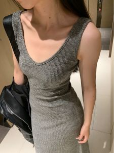 Little White Dog V Neck Vest Slim Fit All-Match Slimming Elegant Inner Knitted Dress Long Skirt