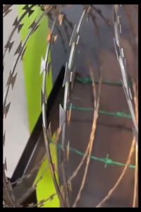 Sharp Razor Wire BTO-22 Hot Dipped Galvanized For Anti-climb Security Perimeter Fence Razor Barbed Wire High Security Wire