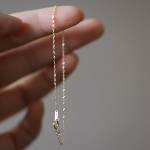 S925 เงินสเตอร์ลิงชุบ 14K Gold Girl สร้อยข้อมือ Twist Water Ripple Naked Chain กระชับกันมาก