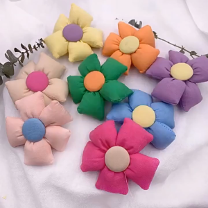 รวมงาน ดอกไม้ผ้า หลากหลายแบบ ดอกไม้ตกแต่ง สำหรับ ทำกิ๊บ เข็มกลัด ยางรัดผม DIY รวมสี คละสี