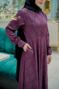 GAMIS EMBOS WOLFIS MOTIF DAUN UNGU TUA UMBRELLA 4M BY HERMOSA/GAMIS UNGU TUA MOTIF/GAMIS