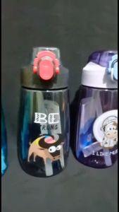 Botol Minum Anak Plastik BPA Dengan Tali HX-939 480 ML