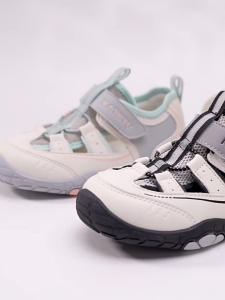 SG 🇸🇬 seller/KATETU Childrens shoes boys sports shoes soft sole non-slip girls shoes童鞋男童运动鞋软底防滑透气女童鞋X5BFA08