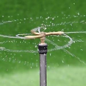 360 Derajat Sprinkler Bisa Berputar / Brass Rotating Water Sprinkler / Alat Irigasi Bisa Berputar/ Farm Lawn Irrigation-2/3/4 Arah