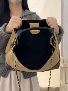 Large Capacity Retro Suede Womens Tote Bag 2025 New Fashion Matte Single Shoulder Crossbody Bucket Bag Casual Lock Buckle