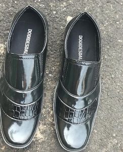 SEPATU PRIA TERBARU PORMAL KANTOR PANTOPEL KERJA GURU KONDANGAN