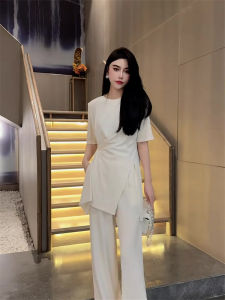 ยุโรปสไตล์อเนกประสงค์ผู้หญิงฤดูร้อนชุด Small Minority Design Slim-fit เสื้อยืดเอวสูงสบายๆกางเกง 2 ชิ้นชุด