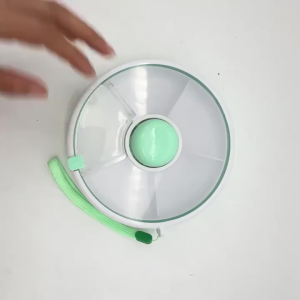 [SG Ready Stock]Kids Snack Spinner Toddler Spinner Snack Box With 5 Compartments and Lid Portable Snack Serving Tray Divided