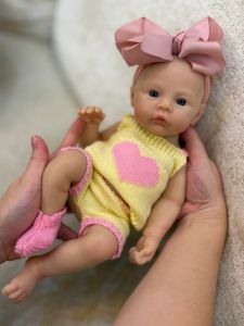 13inch Silicone Reborn Bebe Girl With 2 Sets of Outfits Open Mouth Waterproof Lifelike Painted Newborn Baby Girl Toys