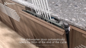 Electrolux 60cm Freestanding Dishwasher UltimateCare 300 with 13 place settings ESA47200SX