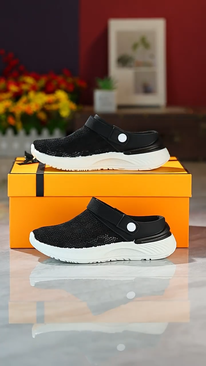 ส่งฟรี รองเท้าผู้หญิง 2025 ฤดูร้อนระบายอากาศรองเท้าแตะกึ่ นกันลื่นผู้รองเท้า องเท้าแตะแบนรองเท้าลำลองแฟชั่น