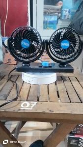 Quạt đôi mini làm mát cabin dùng cho xe tải lớn nhỏ. ĐIện áp sử dụng 12v loại quạt đôi lớn gắn trên táp lô