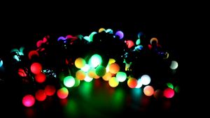 10M Dây Đèn Led Trang Trí Ping Poong Đèn Chớp Bóng Bi Tròn Dây Đen Cắm Điện Nhiều Màu Chống Nước