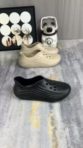 Slippers for mens 2025 style Summer indoor Breathable Rainy Non-slip and wear-resistant Sports sandals