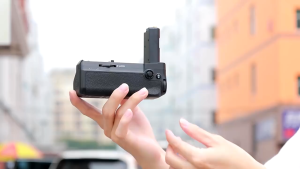 [KingMa] MB-N10 Premium Camera Replacement Battery Grip for Nikon Z6/Z7 Cameras - MB N10
