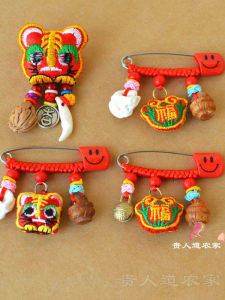 Infant Baby Infant Argy Wormwood Tiger Head Longevity Lock Safety Brooch Pig Auditory ossicle Dog Teeth Pin Dragon Boat Festival Embroider Sachet