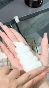 多肽角蛋白 焦发还原霜 还原护发素 250g 发膜柔顺干枯发丝毛躁烫染受损 Gurando Peptide Keratin Stroke Hair Restoring Hair Mask Restoring Conditioner Soft Dry Hair Frizzy Perm Damaged HRP3