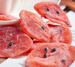 เสาวรสผลไม้สดรสเปรี้ยวหวานผลไม้อบแห้ง 250 กรัม 500 กรัม 百香果干