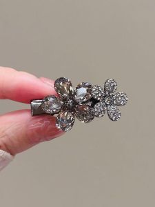 Elegant Crystal Embedded Diamond Hair Clip Womens Forehead Clip Duckbill Style Hair Accessory Vintage High-End Feeling
