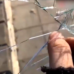 ซ่อมด่วนใน10นาที🚘 น้ำยาซ่อมแซมกระจก น้ำยาซ่อมกระจกรถยนต์ ลบรอยร้าว แก้ไขง่ายรอยแตกลบรอยร้าวรอยชุดซ่อมกระจกรถยนต์