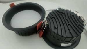 Round Anti-Glare Led SMD2835 Recessed Downlights Black/White Tri Color 7w 10w 18w Hole Size 7cm 9cm 12cm Ceiling Lamp Spotlights for Indoor Lighting