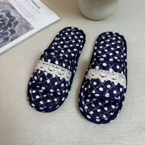 รองเท้าแตะผ้าสไตล์เกาหลีในบ้านสำหรับใส่ในบ้าน รองเท้าแตะพื้นนุ่ม สวมใส่สบาย รองเท้าแตะแบบสวมสำหรับฤดูใบไม้ผลิและฤดูใบไม้ร่วง