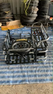 พ่วงข้าง รุ่นกลาง GI เหล็กกัลวาไนซ์ 6 หุนทั้งคัน โช้คใหม่ ปูพื้นด้วยแบนรีด 1-1/2" พื้นที่ใช้งาน กว้าง63ยาว103 /พร้อมล้อ อุปกรณ์ติดตั้งครบชุด