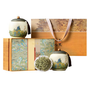 DIANPINHAO | Yunnan Mingqian Top Grade Snow Buds Chestnut Aroma Green Tea Gift Box