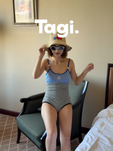 Tagi.ชุดว่ายน้ำสีผลไม้-ชุดยาว Colorblock Swimsuit-One-Piece