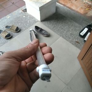 Bóng đèn sưởi quạt sưởi cá dài -18cm 20 cm
