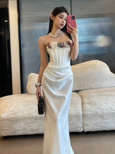 ChiclyNana Luxury Polyester Mid-Length Sleeveless Fashion Dress with Stand Collar and Floral Embellishment Ideal for Daily Wear