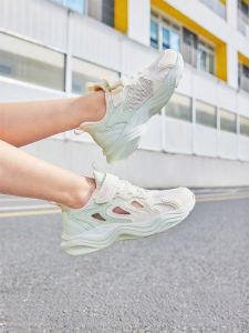 Erke | Breathable Girls Sports Shoes