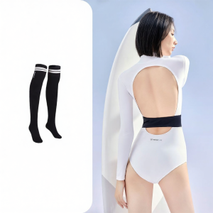 AQUAPLAY | Backless Long-Sleeve Ladies Diving Suit