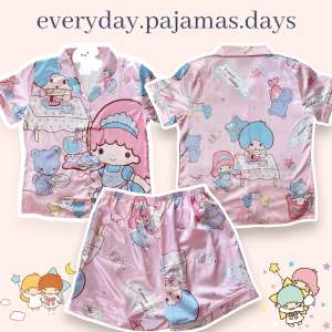 ชุดนอนน่ารักเนื้อผ้าซาตินเกรดพรีเมี่ยมแขนสั้นขาสั้นเหมาะกับผิวบอบบางแพ้ง่าย