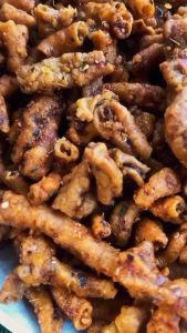 Usus Crispy 200gram Pedas Gurih Daun Jeruk - Cemilan Bikin Nagih