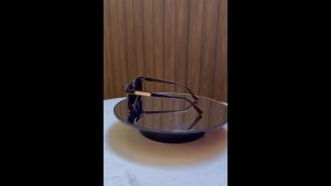 Kính Mắt Mặt Vuông Nam + Nữ Chữ Thời Trang Cao Cấp Chống Bụi -Màu Đen Thích Hơp Đi BiểnĐi Du Lịch