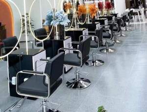 Ghế cắt nữ tay vuông