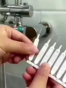 Cleaning Brush for Shower Nozzles Water Taps Bathroom Head Gap