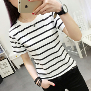 เสื้อยืดคอกลมลายทางสีดำขาวทรงสลิมฟิตสำหรับผู้หญิง เสื้อแขนสั้นฤดูใบไม้ผลิและฤดูใบไม้ร่วง ชุดเดรสไซส์ใหญ่ เสื้อผ้าทำงานสไตล์เรียบง่าย