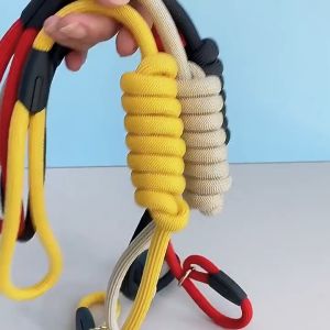 สายจูงสุนัข สายจูงสัตว์เลี้ยง ใช้ได้ทุกสายพันธุ์ เชือกคล้องคอ