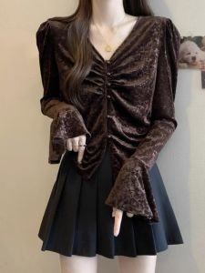 Velvet Long Sleeve V-Neck T-Shirt Womens Autumn plus Size Bell Sleeve Bottoming Shirt Korean Style Loose Fit Regular Length