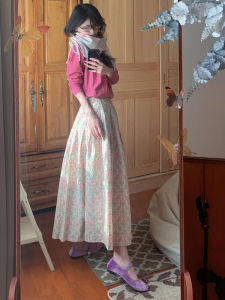 กระโปรงทรงเอเอวสูงพิมพ์ลายดอกไม้สไตล์ย้อนยุค กระโปรงทรงเอผ้าฝ้ายผสมโพลีเอสเตอร์ ทรงหลวม กระโปรงยาวคลุมเข่า ฤดูใบไม้ร่วง 2024