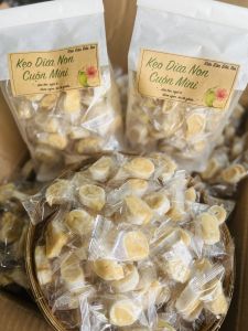 Kẹo dừa dứa non Hồng Vân 500g (Kẹo dừa non ít ngọt)