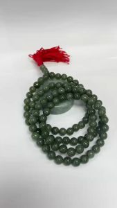 ประคำหยกเจไดต์จักรพรรดิ์ เขียวเข้ม  ขนาด8.5มิล เนื้อสวย เกรด A+