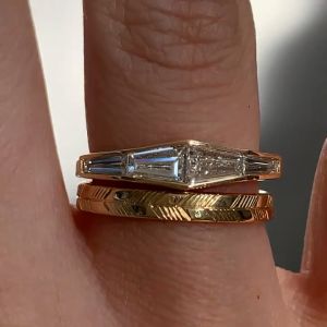 VOVGEMINI Moissanite Rings: A Romantic & Pawnable 18k Gold Choice