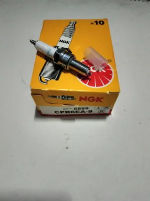 Busi CPR6EA-9 NGK Busi motor KarismaBeat Vario Jupiter MX Vixion Xeon 1pcs