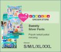 Popok bayi celana Sweety Silver Pants warna biru  renceng isi 6 ukuran S , M , L , XL , XXL. 