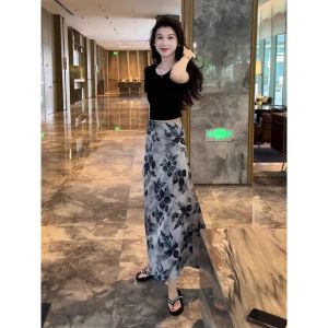 V.C.I | Elegant Cheongsam Style Ink Print Midi Skirt